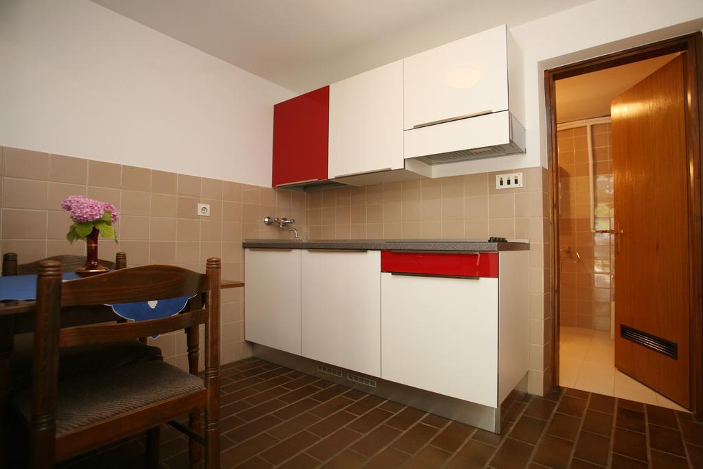 Apartments Neda - Porec South 객실 사진