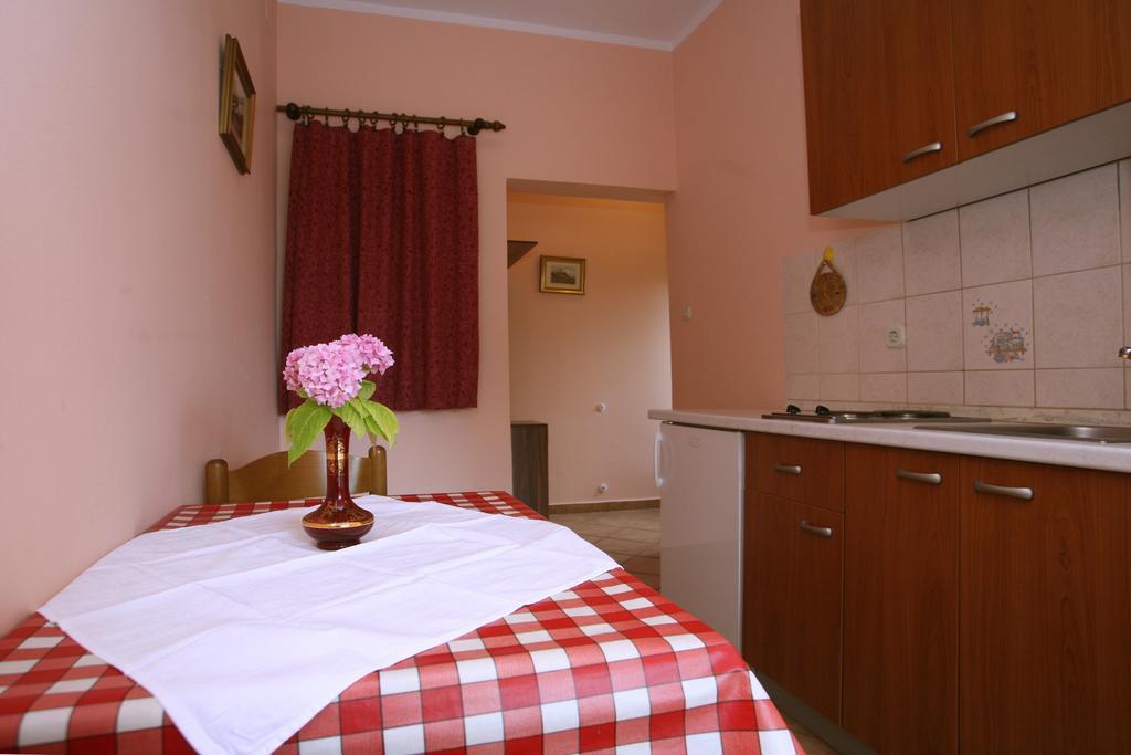 Apartments Neda - Porec South 객실 사진